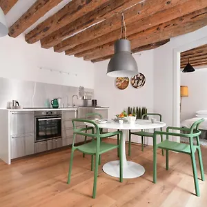 Parsley Venice